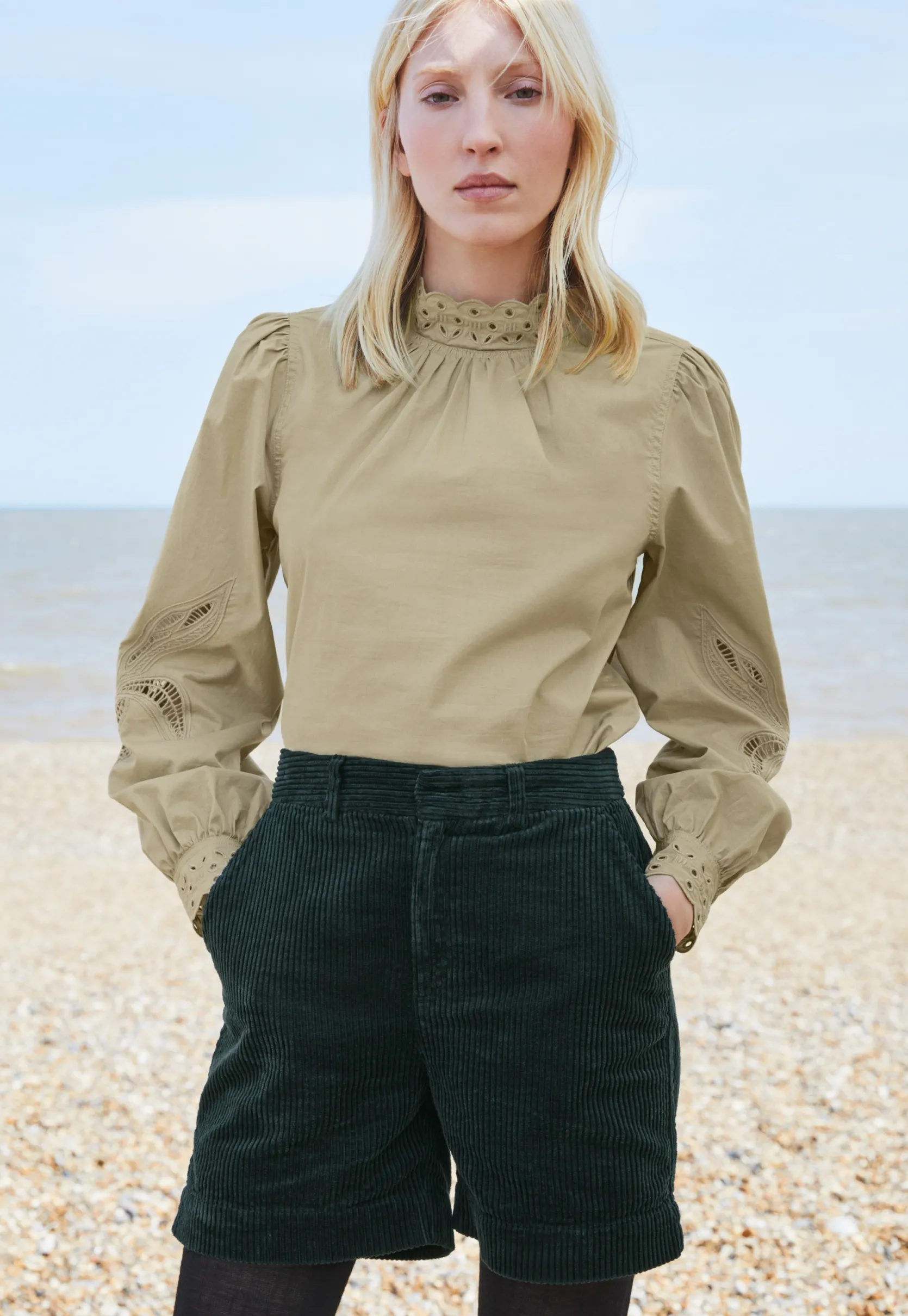 buttonback_blouse_2.webp Women Wrap London Shirts & Tops*Button-Back Blouse