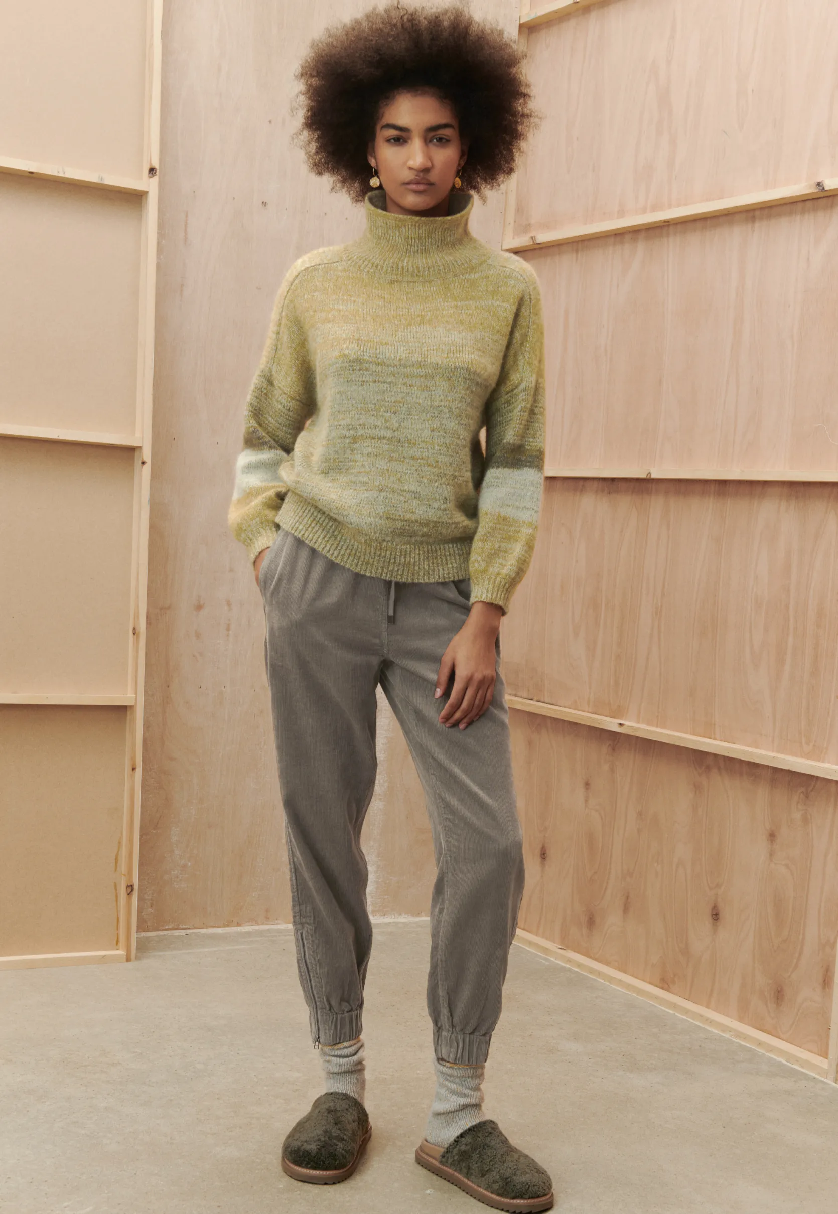cord_jogger_2-1.webp Women Wrap London Jeans & Trousers*Cord Jogger