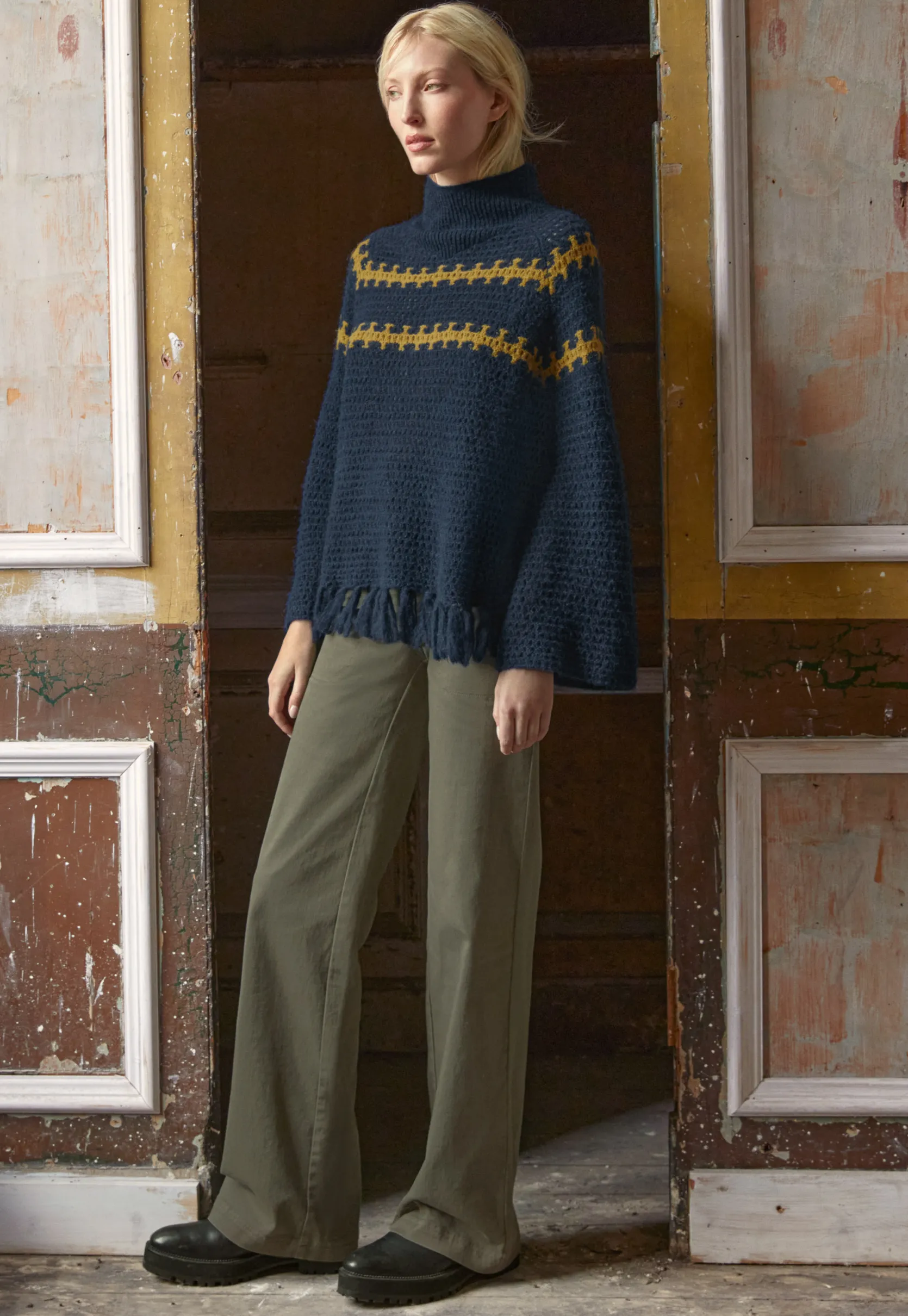 flared_trouser_0-4.webp Women Wrap London Jeans & Trousers*Flared Trouser
