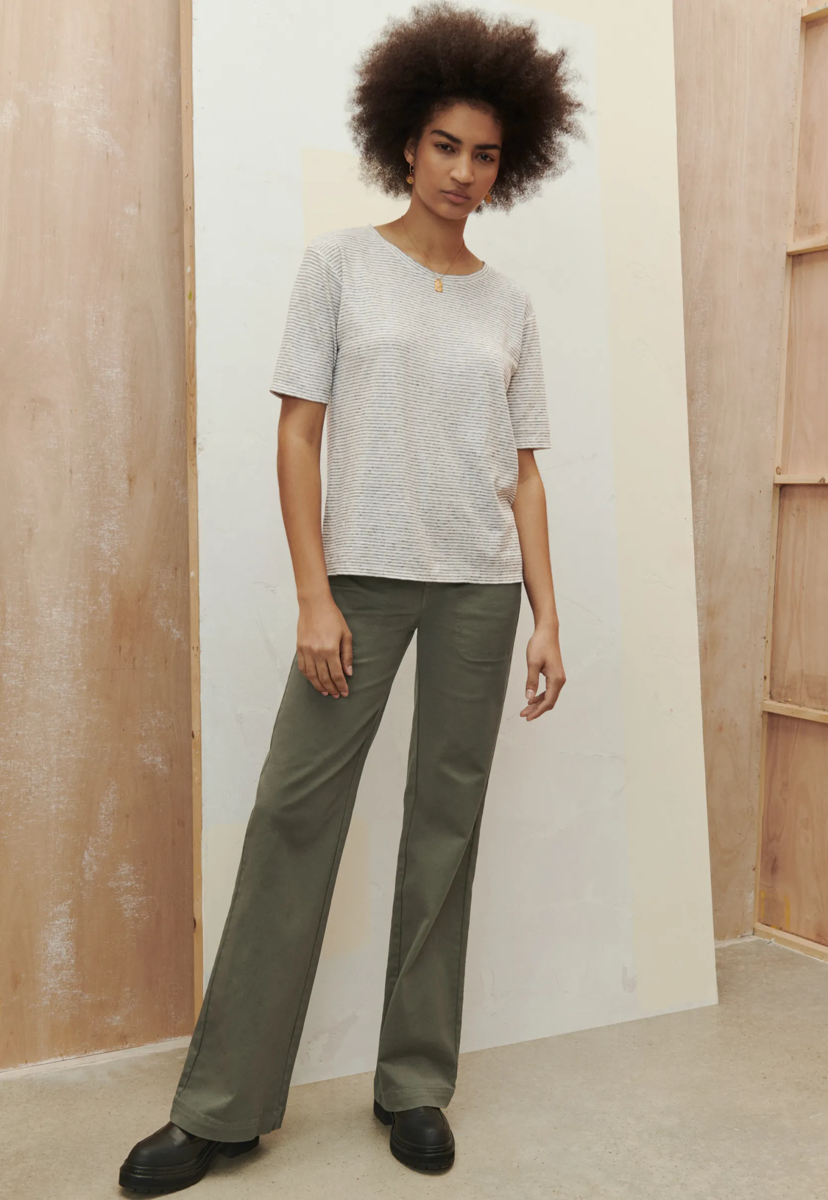 flared_trouser_1-4.webp Women Wrap London Jeans & Trousers*Flared Trouser