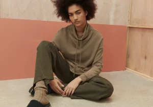 Women Wrap London Jersey Tops*Funnel-Neck Sweatshirt