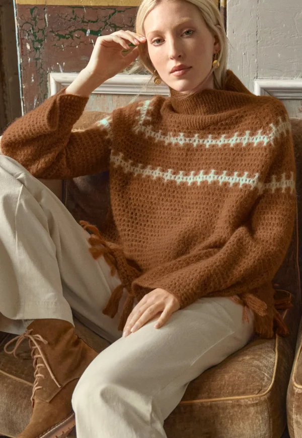 Women Wrap London Knitwear*Hand-Crochet Sweater