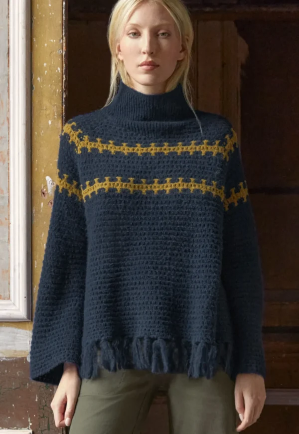 Women Wrap London Knitwear*Hand-Crochet Sweater