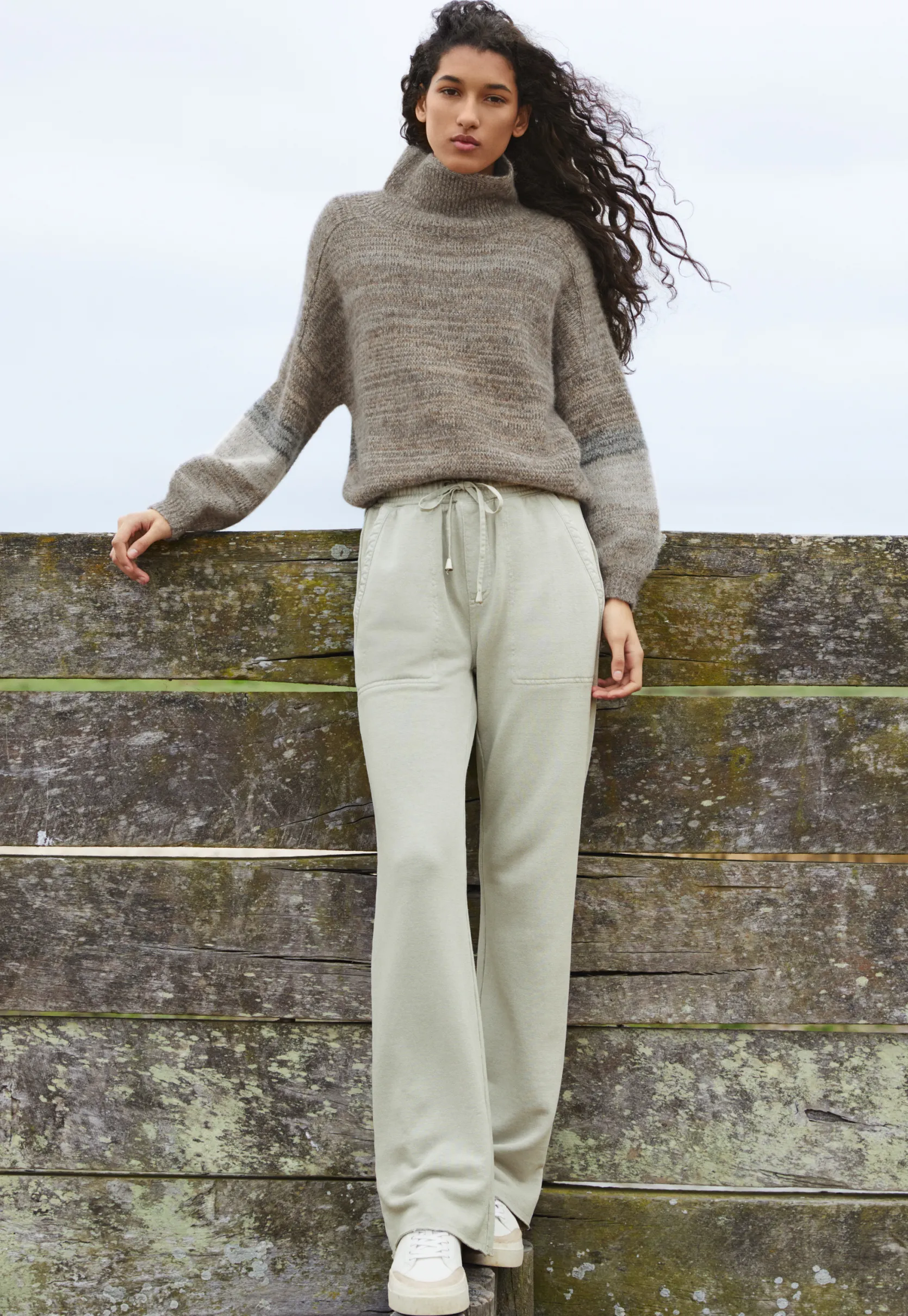 highneck_sweater_4-11.webp Women Wrap London Knitwear*High-Neck Sweater
