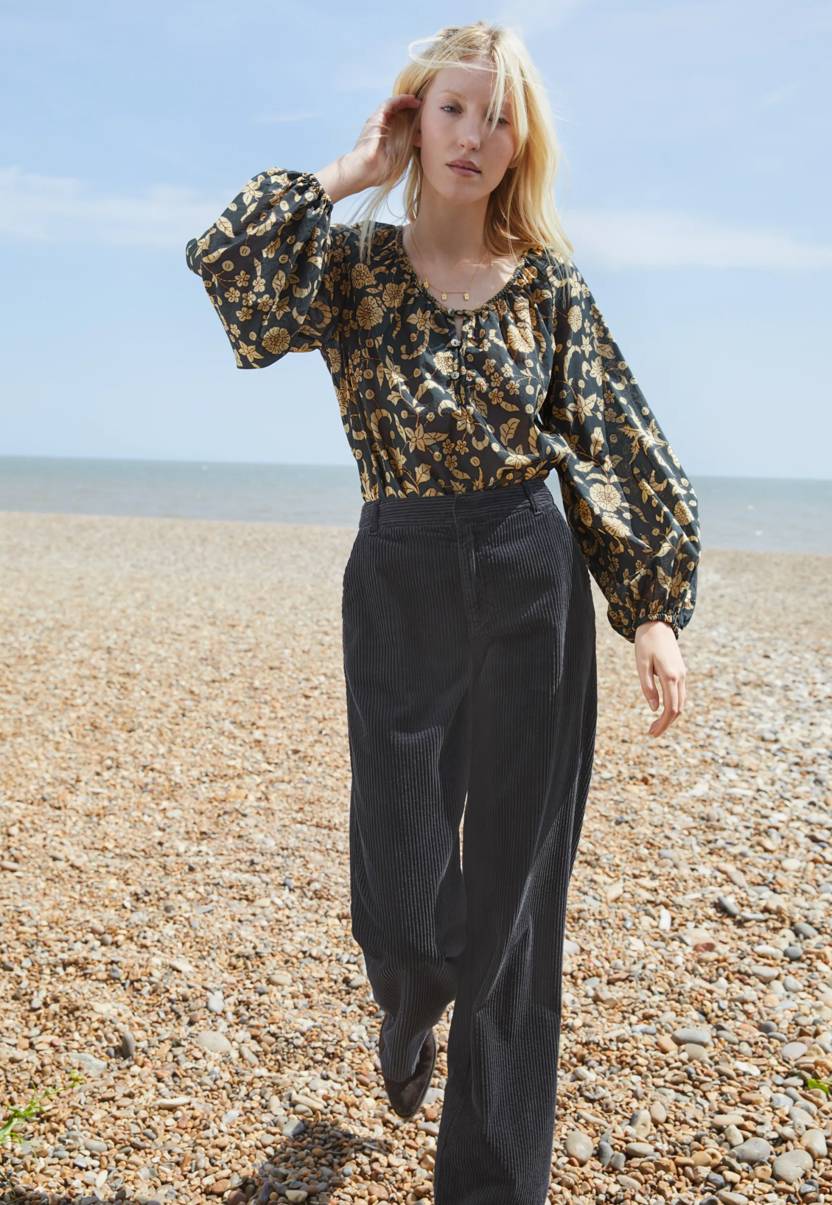 printed_blouse_3-6.webp Women Wrap London Shirts & Tops*Printed Blouse