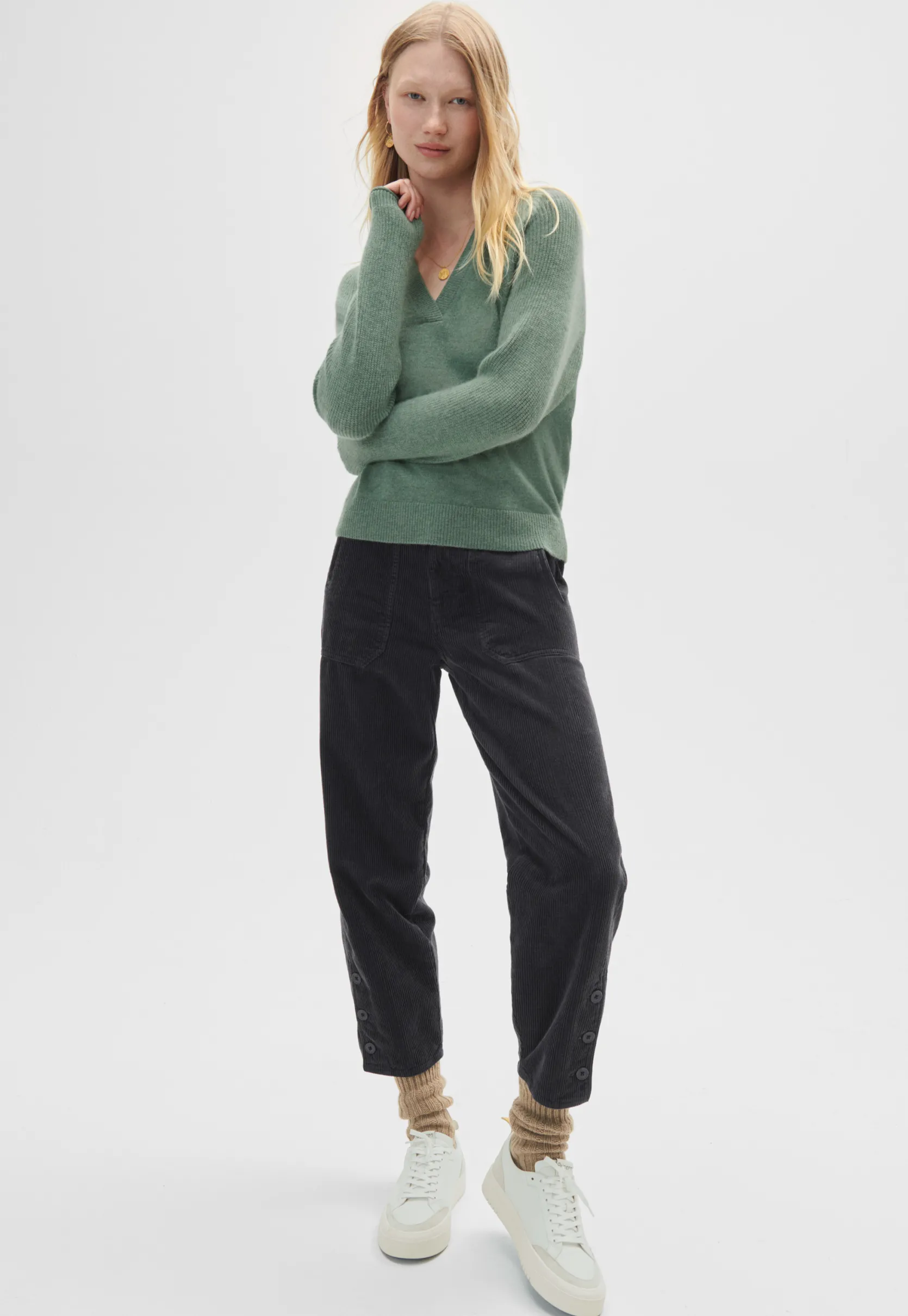 relaxed_carrot_cords_1-1.webp Women Wrap London Jeans & Trousers*Relaxed Carrot Cords