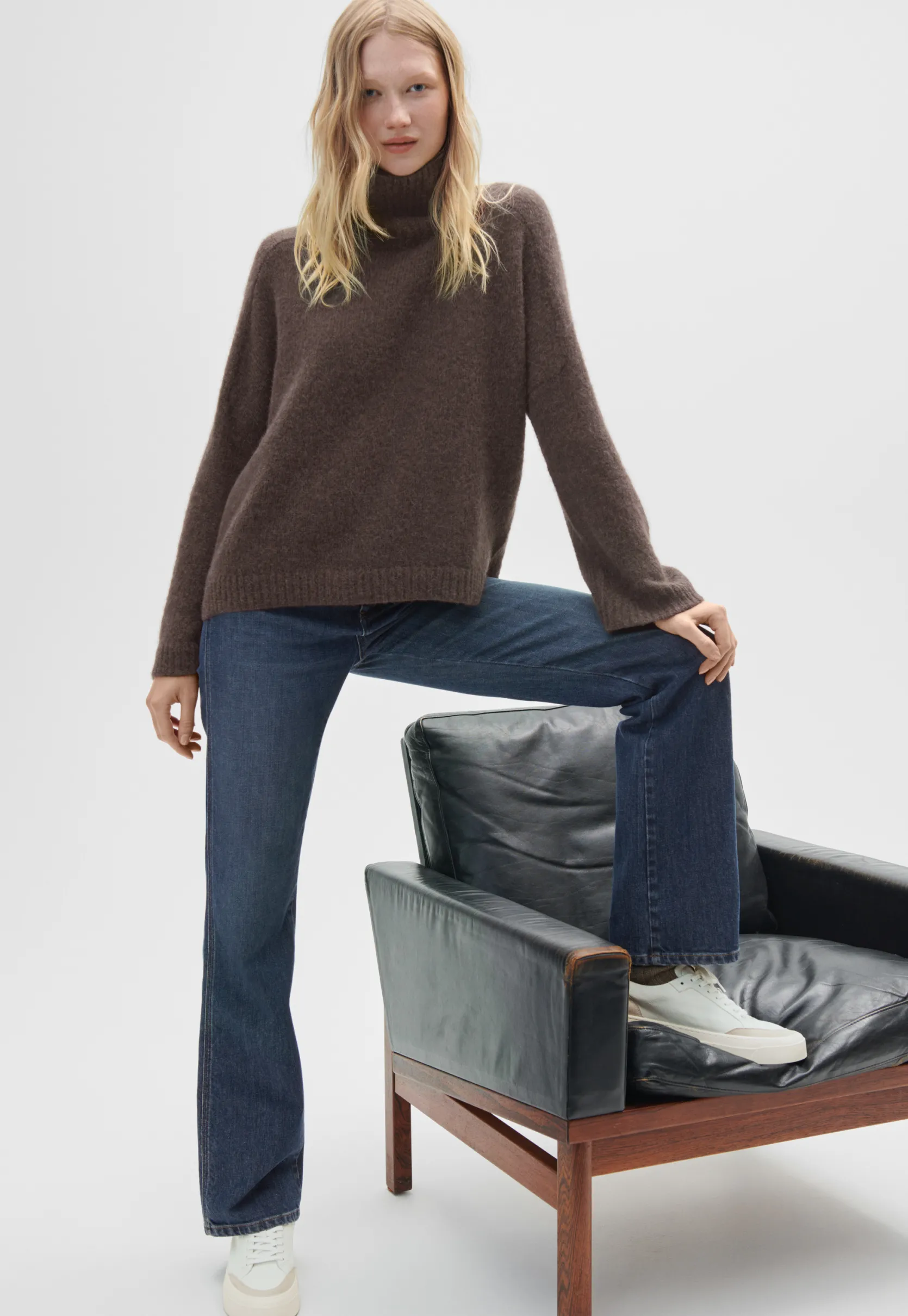 straightleg_jeans_2.webp Women Wrap London Jeans & Trousers*Straight-Leg Jeans