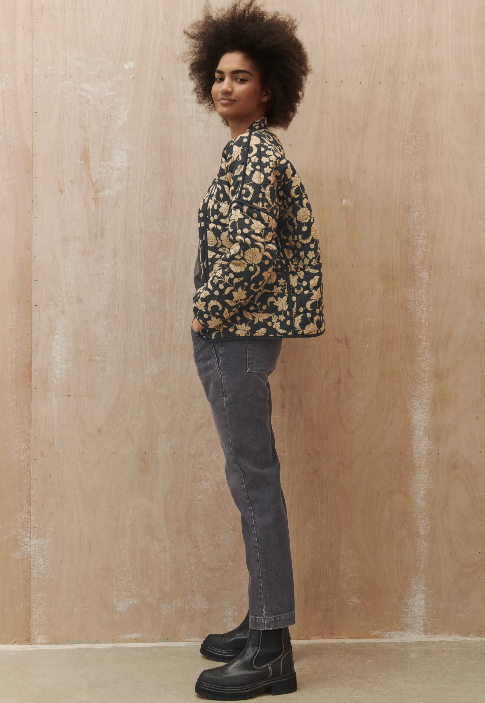tapered_jeans_3.webp Women Wrap London Jeans & Trousers*Tapered Jeans