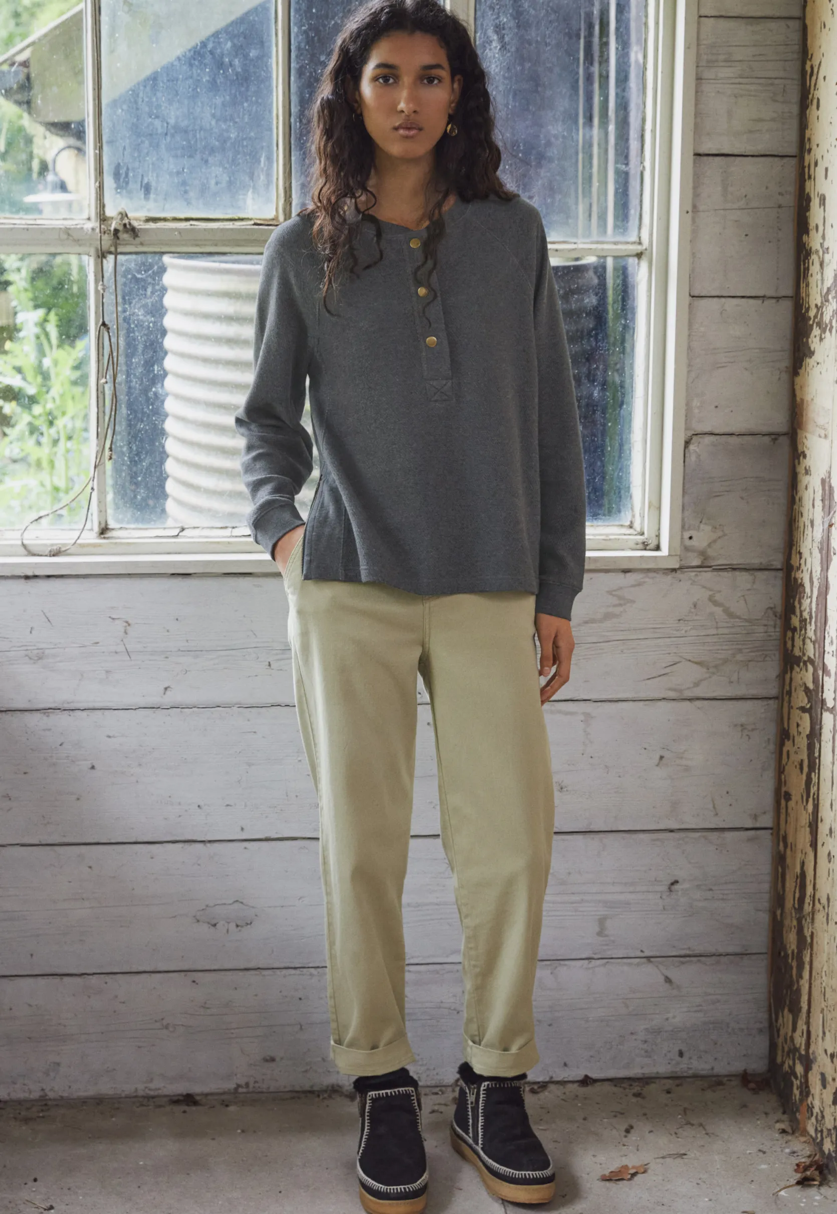 tapered_trousers_0-4.webp Women Wrap London Jeans & Trousers*Tapered Trousers