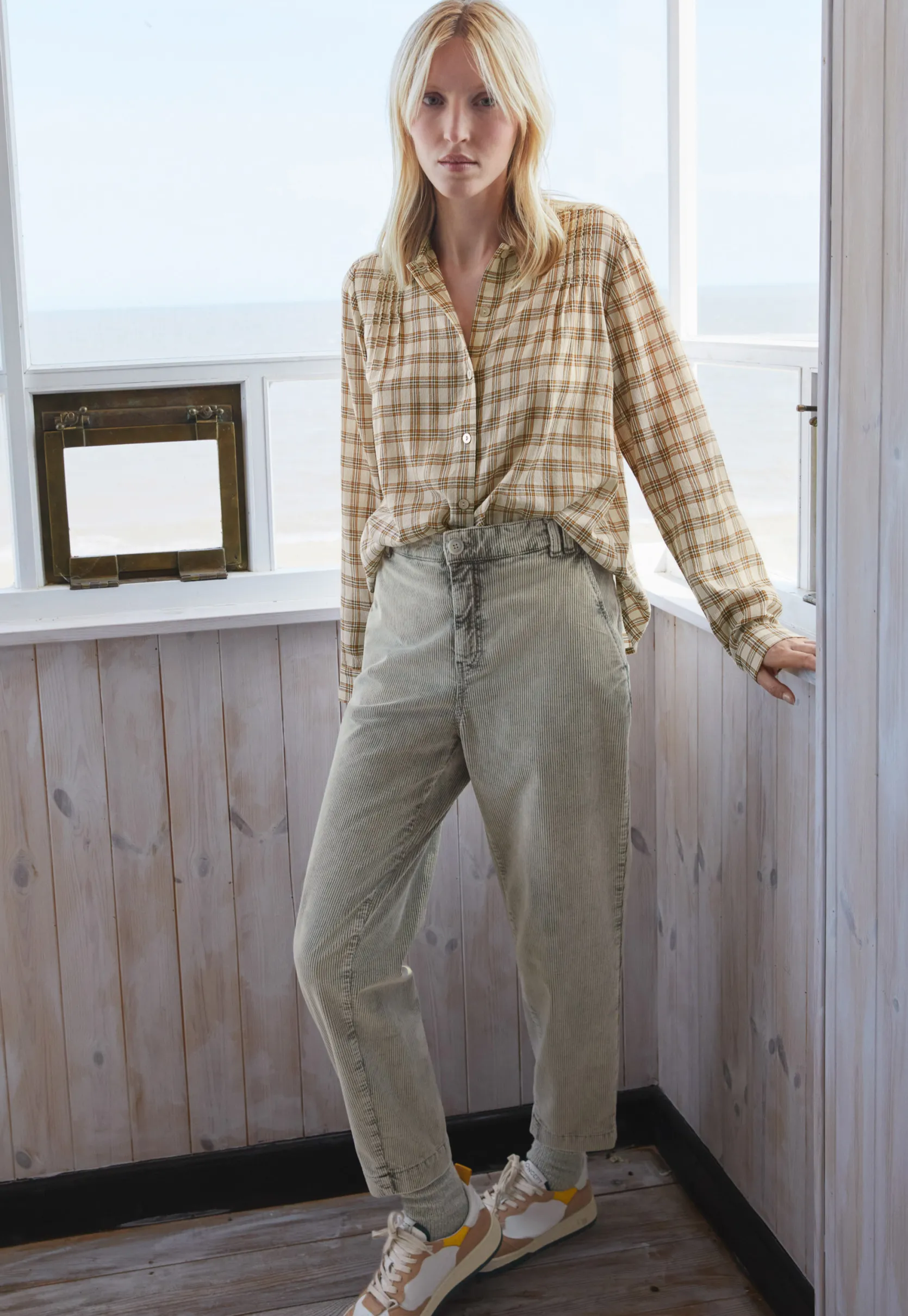 tapered_trousers_2-2.webp Women Wrap London Jeans & Trousers*Tapered Trousers