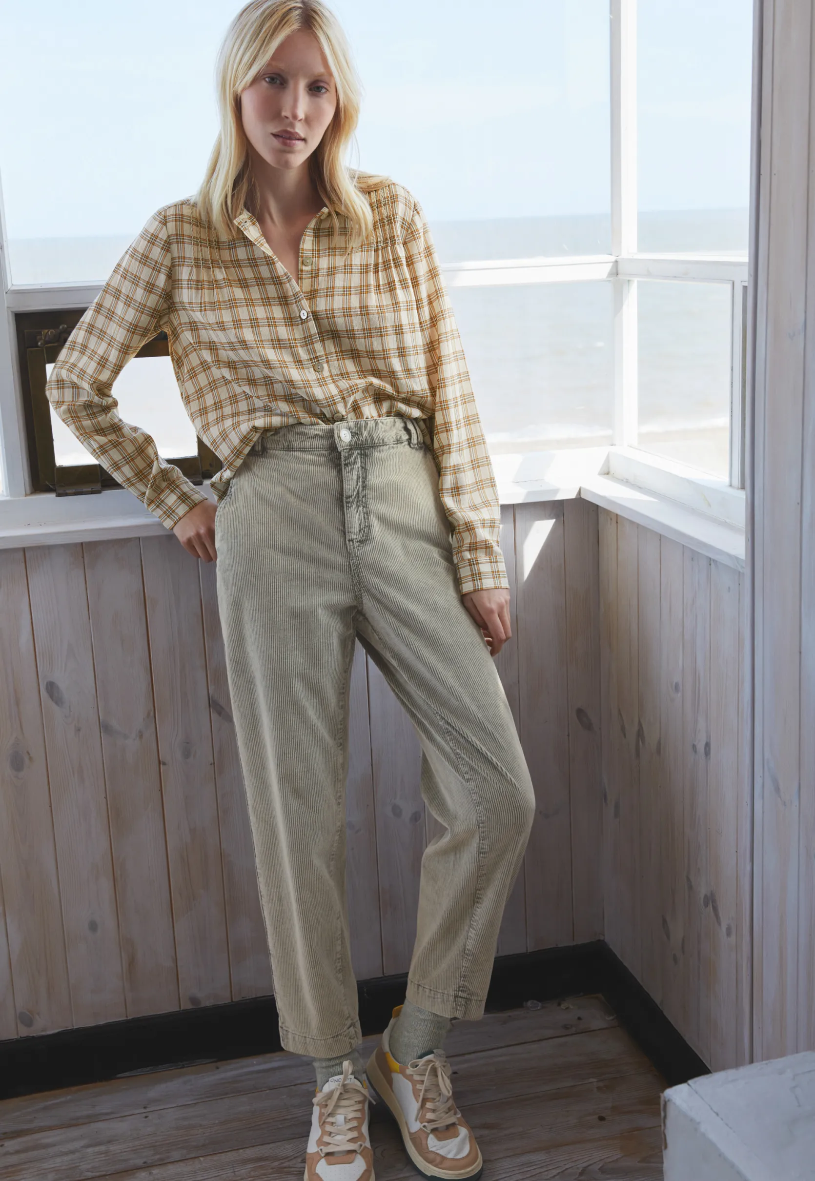 tapered_trousers_3-2.webp Women Wrap London Jeans & Trousers*Tapered Trousers