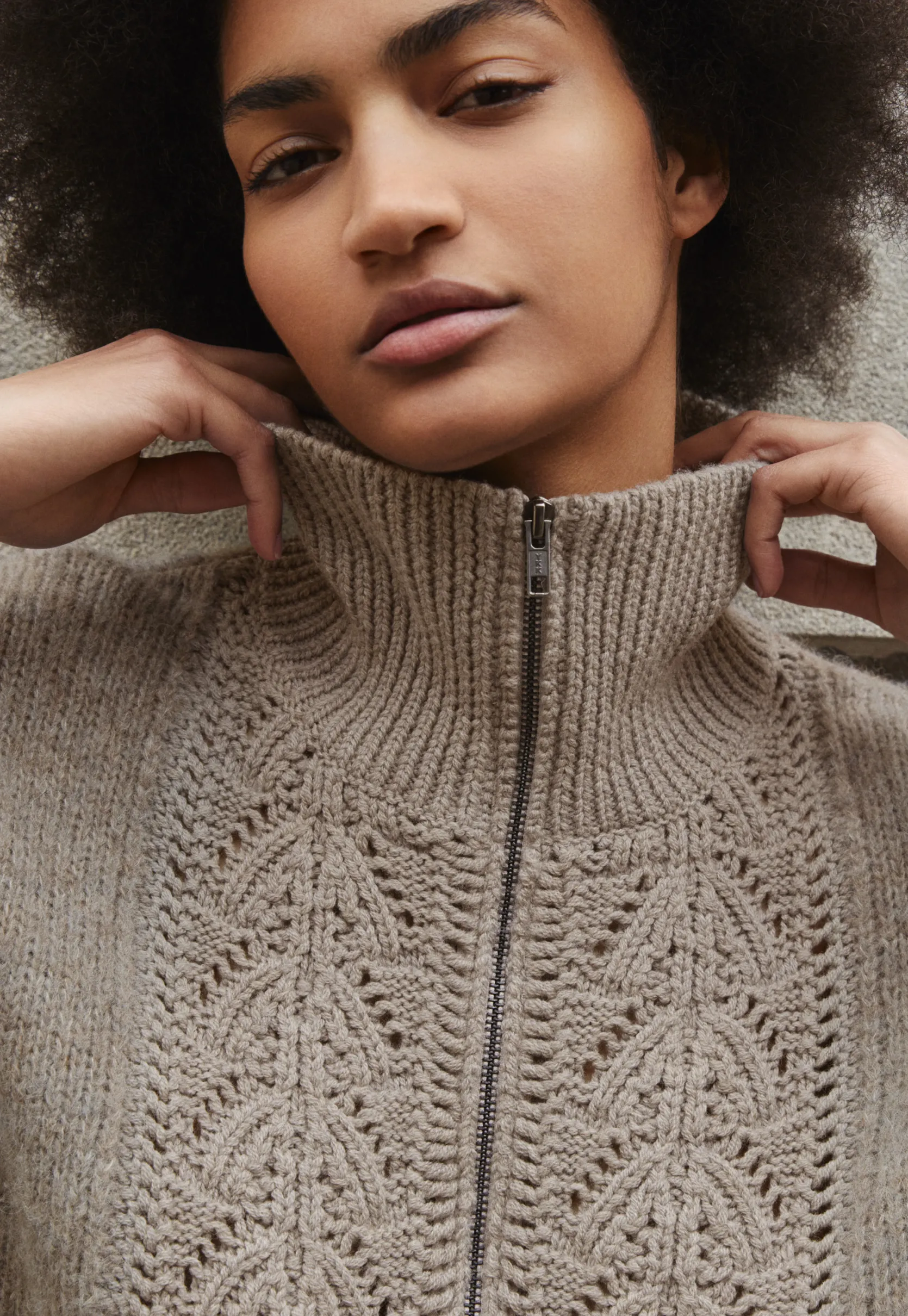zipneck_sweater_1-1.webp Women Wrap London Knitwear*Zip-Neck Sweater