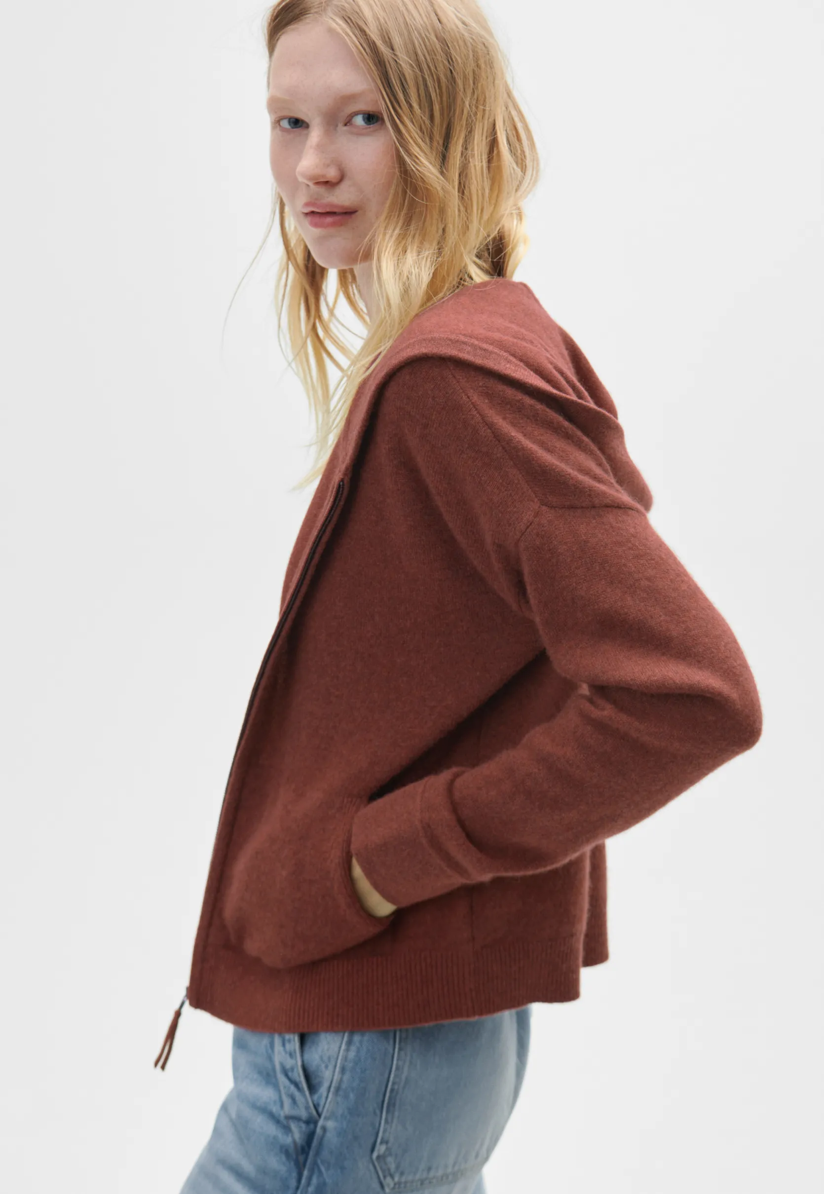 zipup_hoodie_3-2.webp Women Wrap London Knitwear*Zip-Up Hoodie